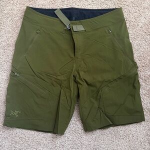 Arc'teryx Men's Olive Athletic Shorts